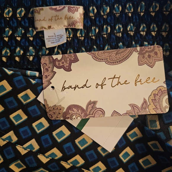 Band of The Free Women's Geometric Ruffle Hem Mini Skirt Size Large NWT - Picture 3 of 4